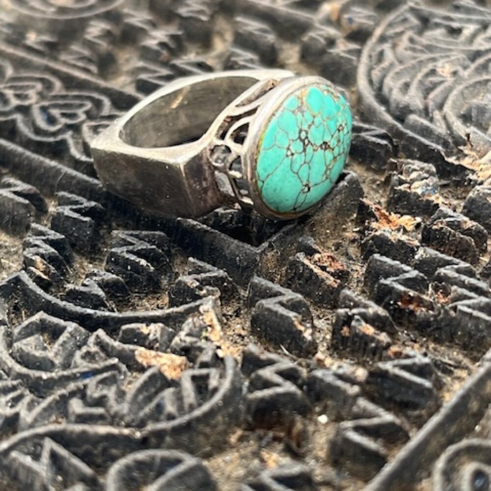 Vintage Spider web turquoise ring